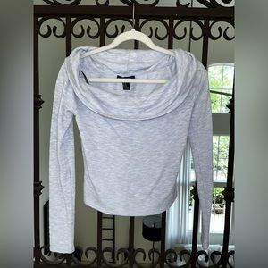 Beautiful on or off the shoulder top